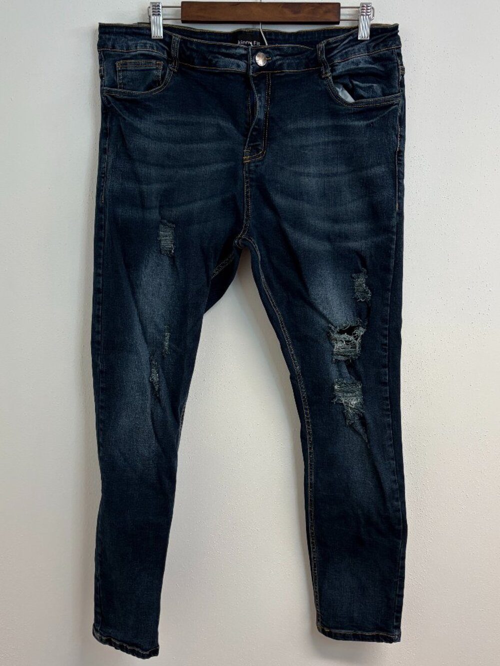 Men's Distressed Skinny Jeans size 36x32 dark wash distressed dark blue denim